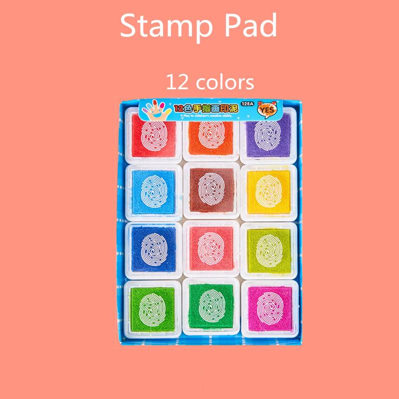 Children Finger Painting - Glim N Style